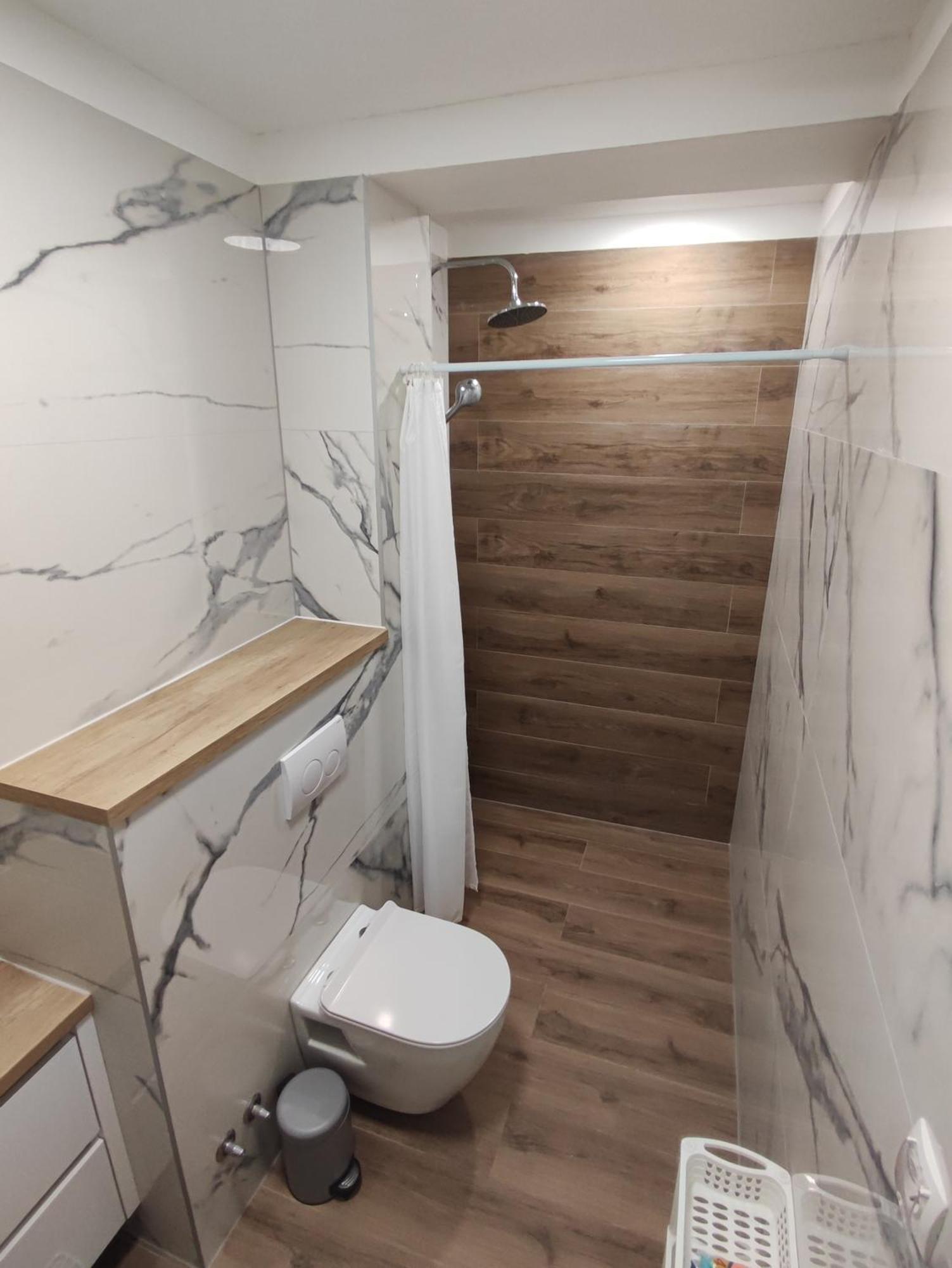 Apartments Saric Макарска Екстериор снимка